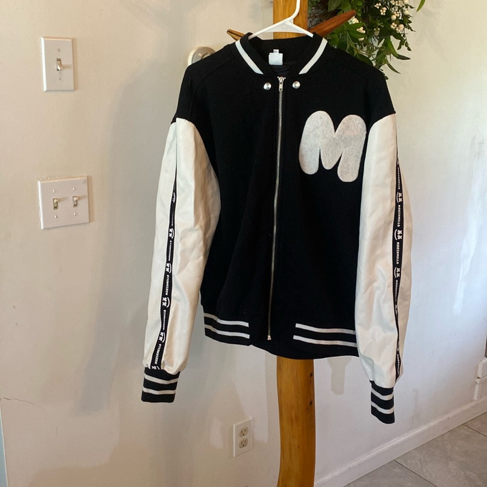 Spirit Halloween marshmallow jacket, costume, size, M mens